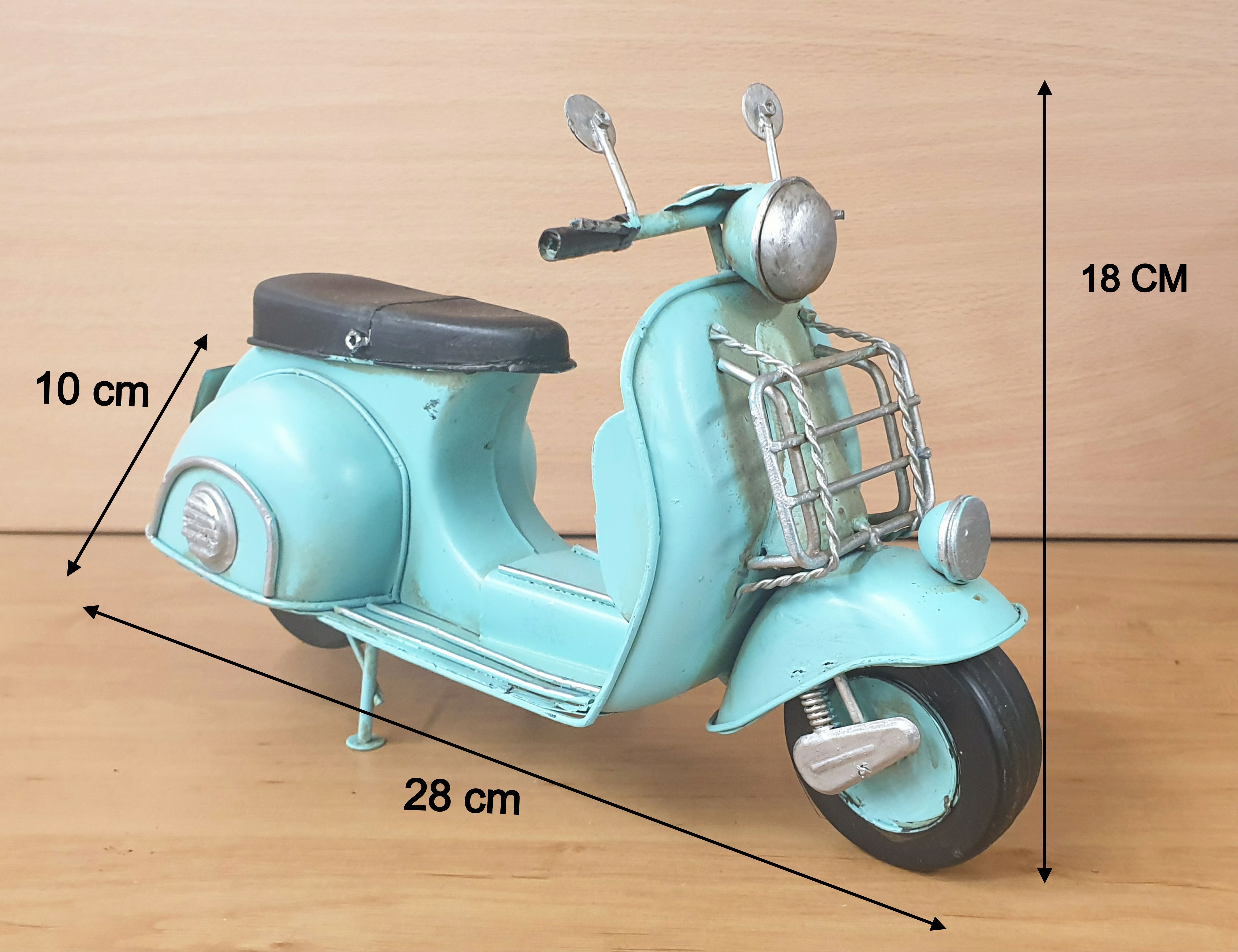 Vintage Rustic Effect Tin Metal British Lambretta Vespa Style Blue ...